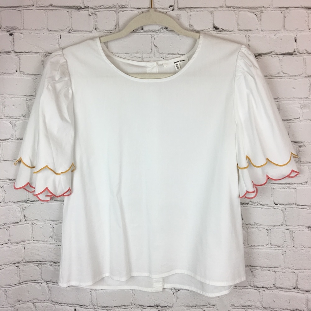 June & Hudson flutter scallop sleeve M